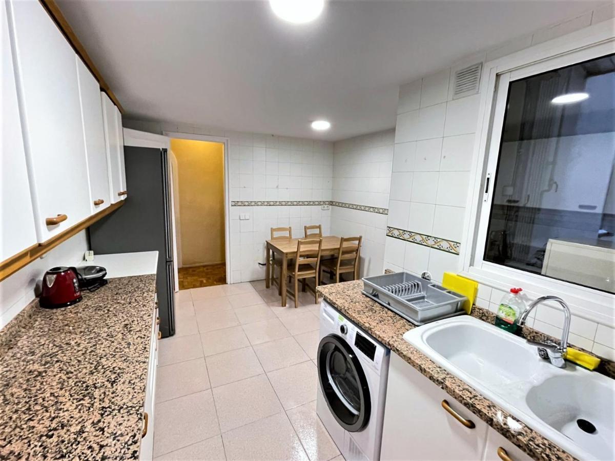 Villarroel Habitaciones Barcelona Eksteriør bilde