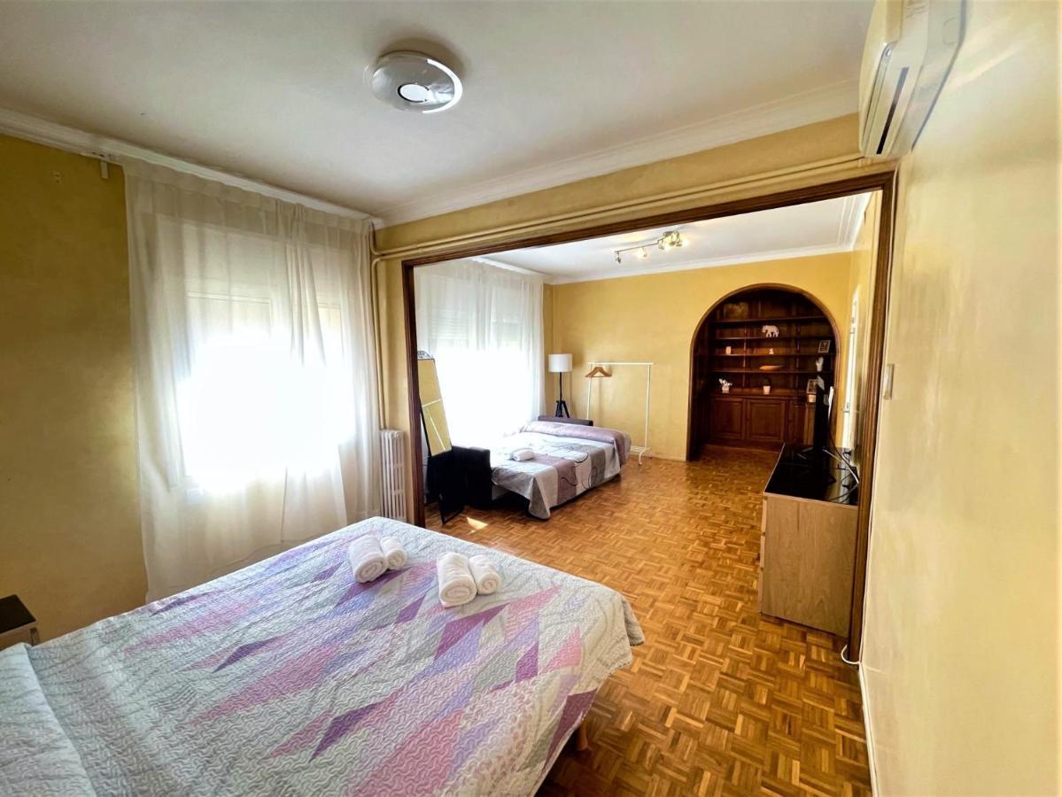 Villarroel Habitaciones Barcelona Eksteriør bilde