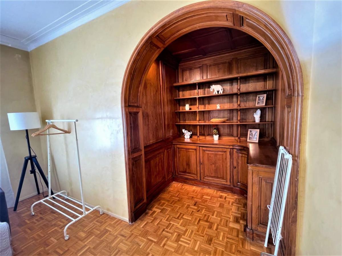 Villarroel Habitaciones Barcelona Eksteriør bilde